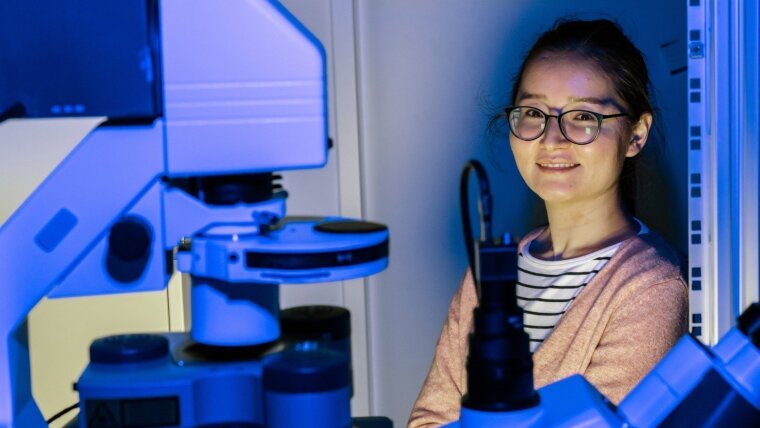 Postdoc Dr. Bayarjagal "Bayra" Narantsatsralt in the Nano and Quantum Lab.