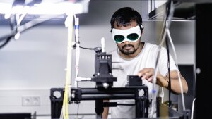 Doctoral student in the nano and quantum optics labs